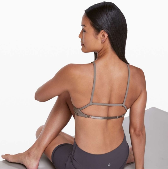 💃🏻HOLD💃🏻 Lululemon Inner Glow Bra - Picture 4 of 10
